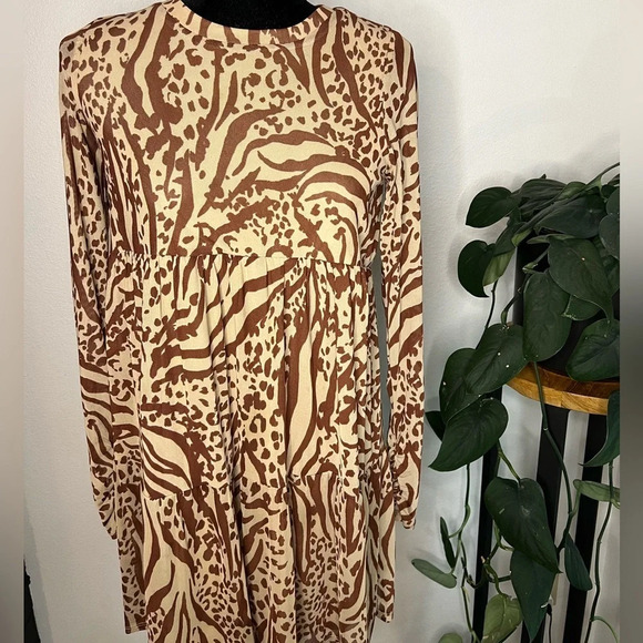 AFRM leopard print, babydoll mini dress. - Picture 6 of 7